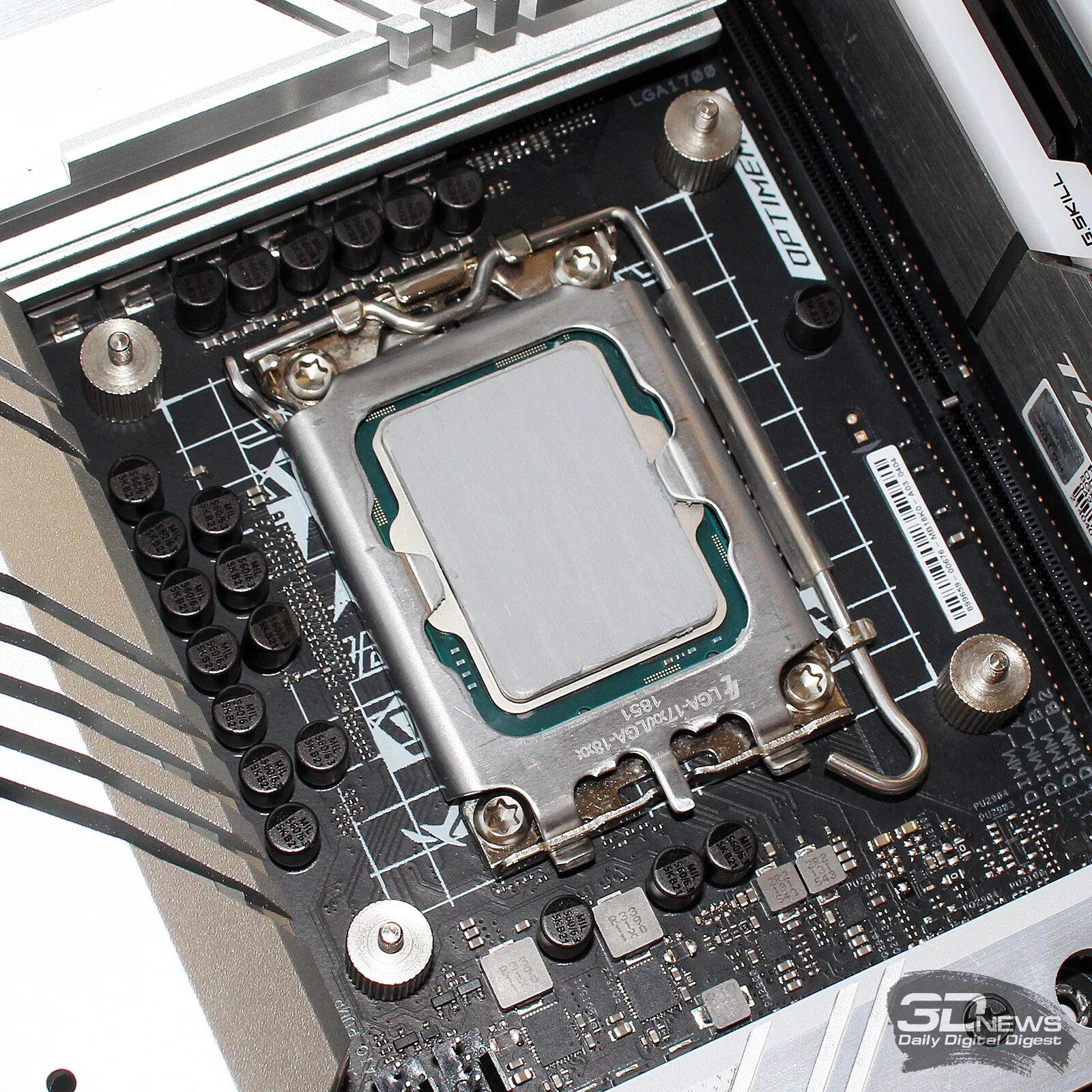 Lga 1700 установка процессора. Thermalright 1700 socket. сокет 1700 1200. deepcool ak500. рамка lga 1700.
