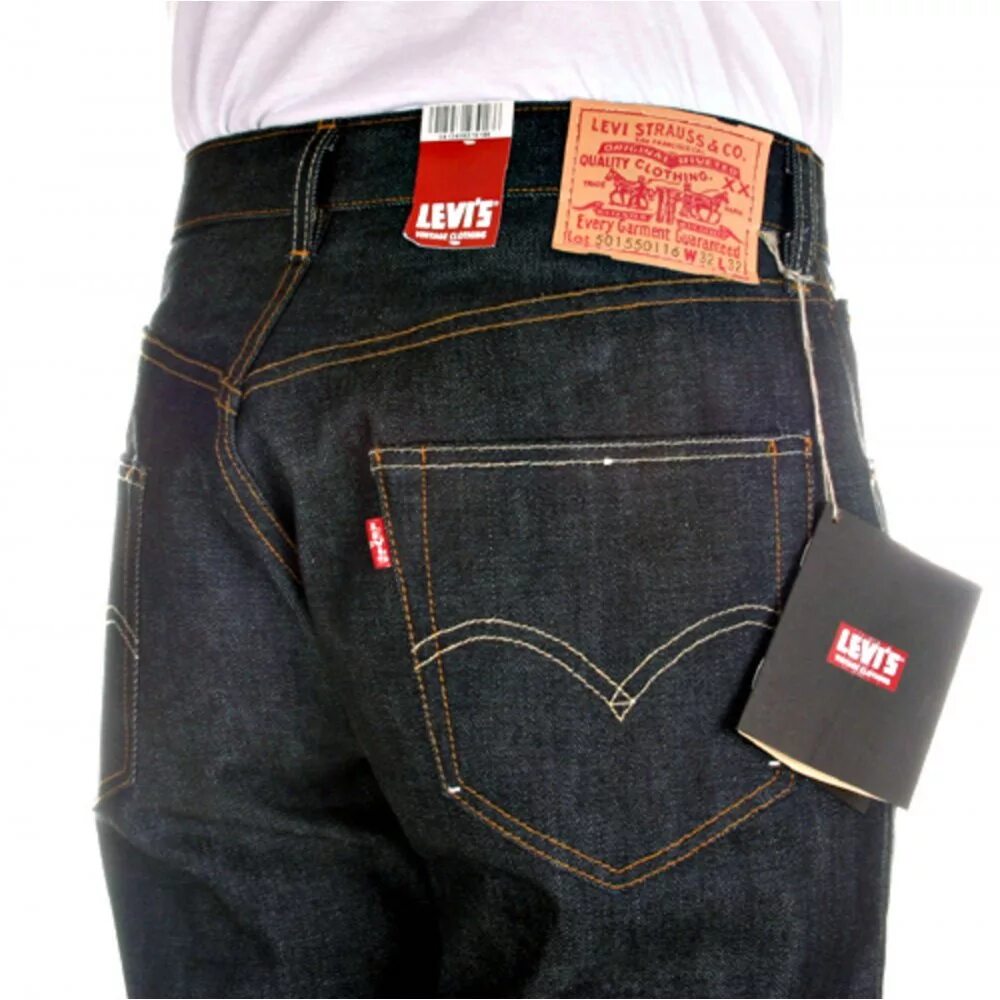 Первые джинсы левайс. Джинсы левис 2022. Levis levi's levis. Levis levi's levis. Levis 630 вельвет.