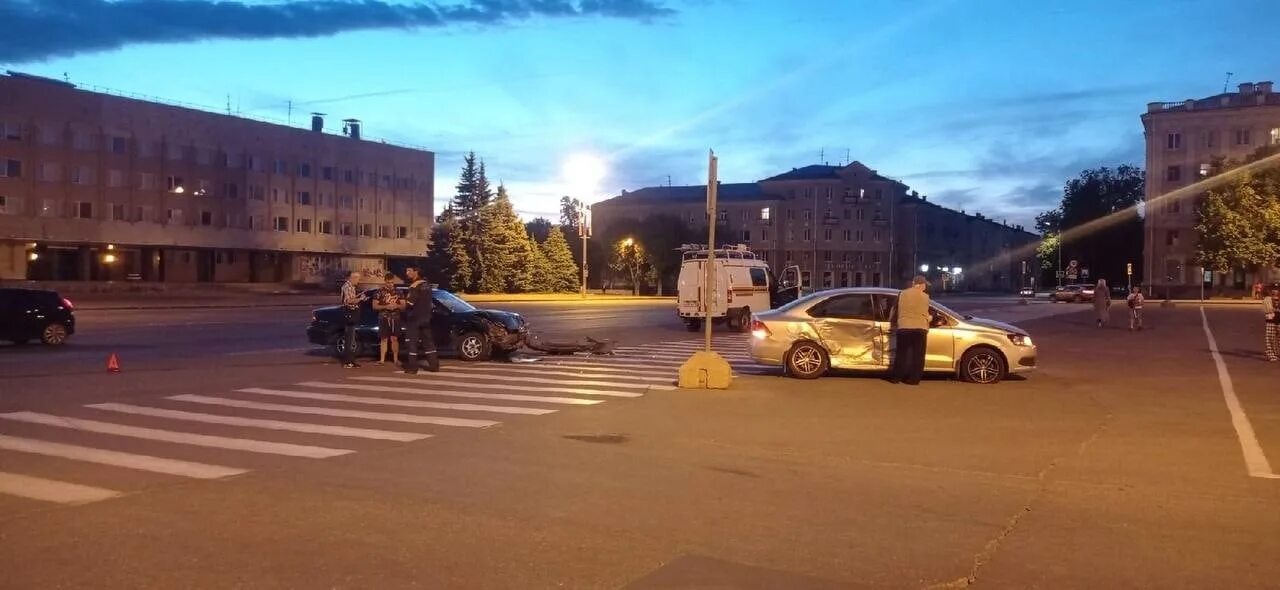 Видео колючего сарова. Видео колючего сарова. Река сатис саров. Видео колючего сарова. Колючий саров.
