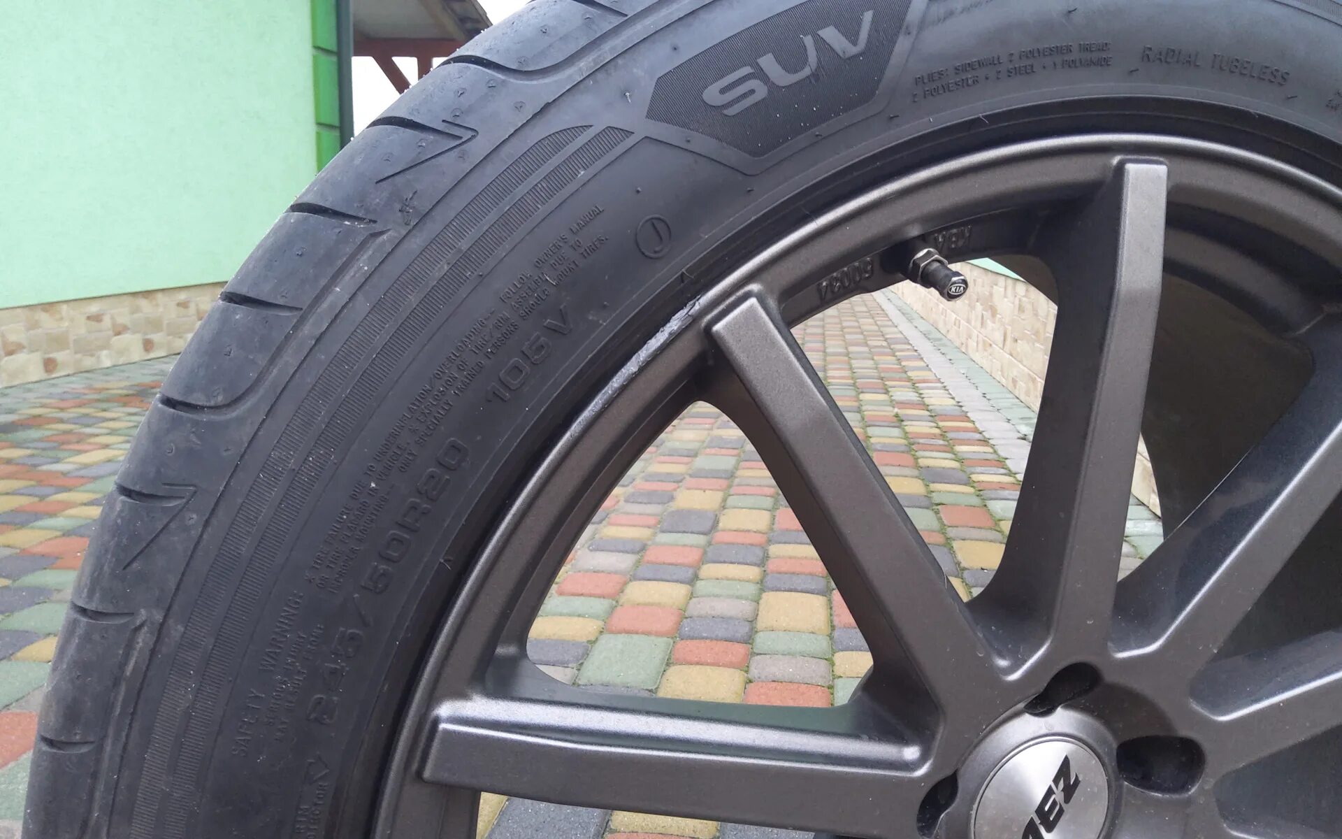 Диски 245 45 20. 245/50 R20. Диски Eagle f1 диски r20. Goodyear r20 245 45 липучка. Колесо 245/50 r20.