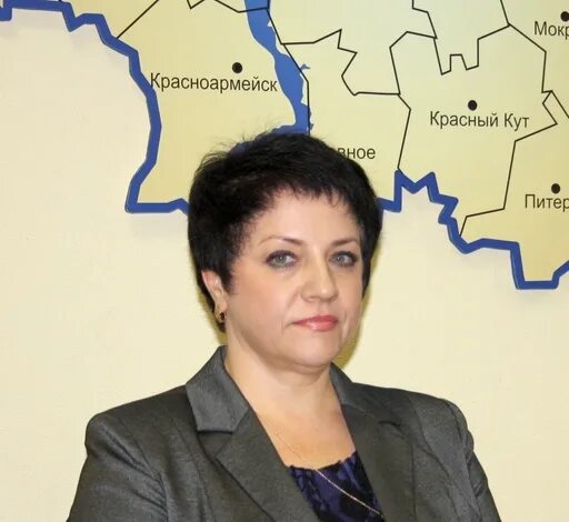 Лощинин красный кут. Директор школы 3 красный кут саратовская область. Красный кут школа. Город красный кут саратовская область фото. Красный кут саратов город.