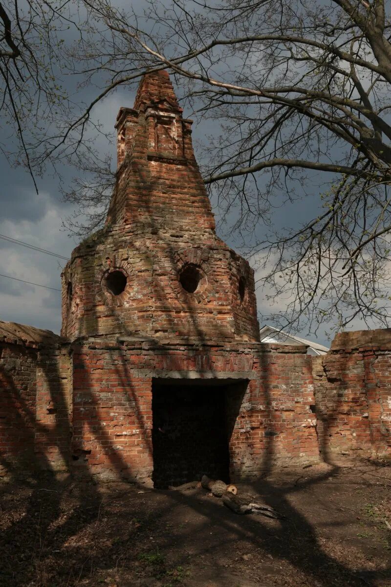 Орловская обл дмитровск. Дмитровск Орловская область. Орловская область Дмитровский район город Дмитровск. Усадьба Кантемира Дмитровск Орловская область. Дмитровск Орловский парк.