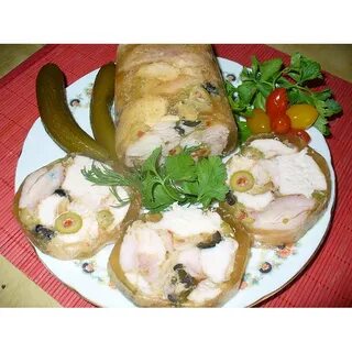 Домашний рулет из курицы с желатином