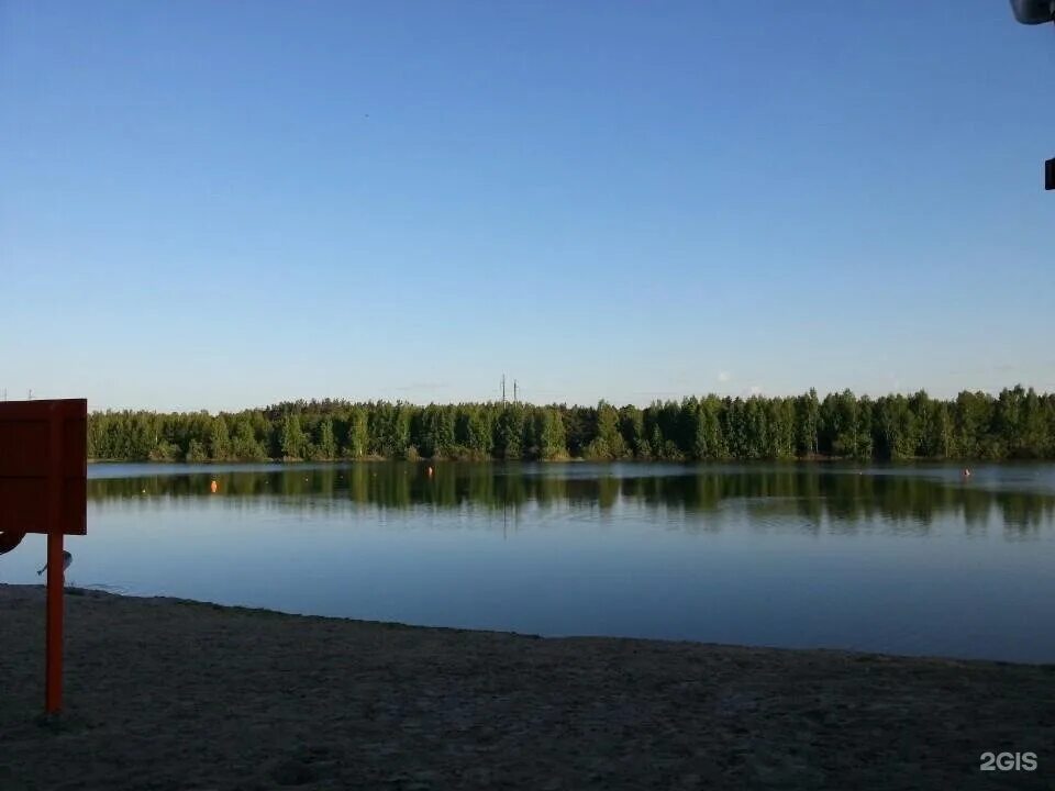 Пруд Лесной Тюмень. Озеро Лесное Тюмень. Пляж пруд Лесной Тюмень. Пруд Лесной база отдыха Тюмень. Онегин у озера тюмень