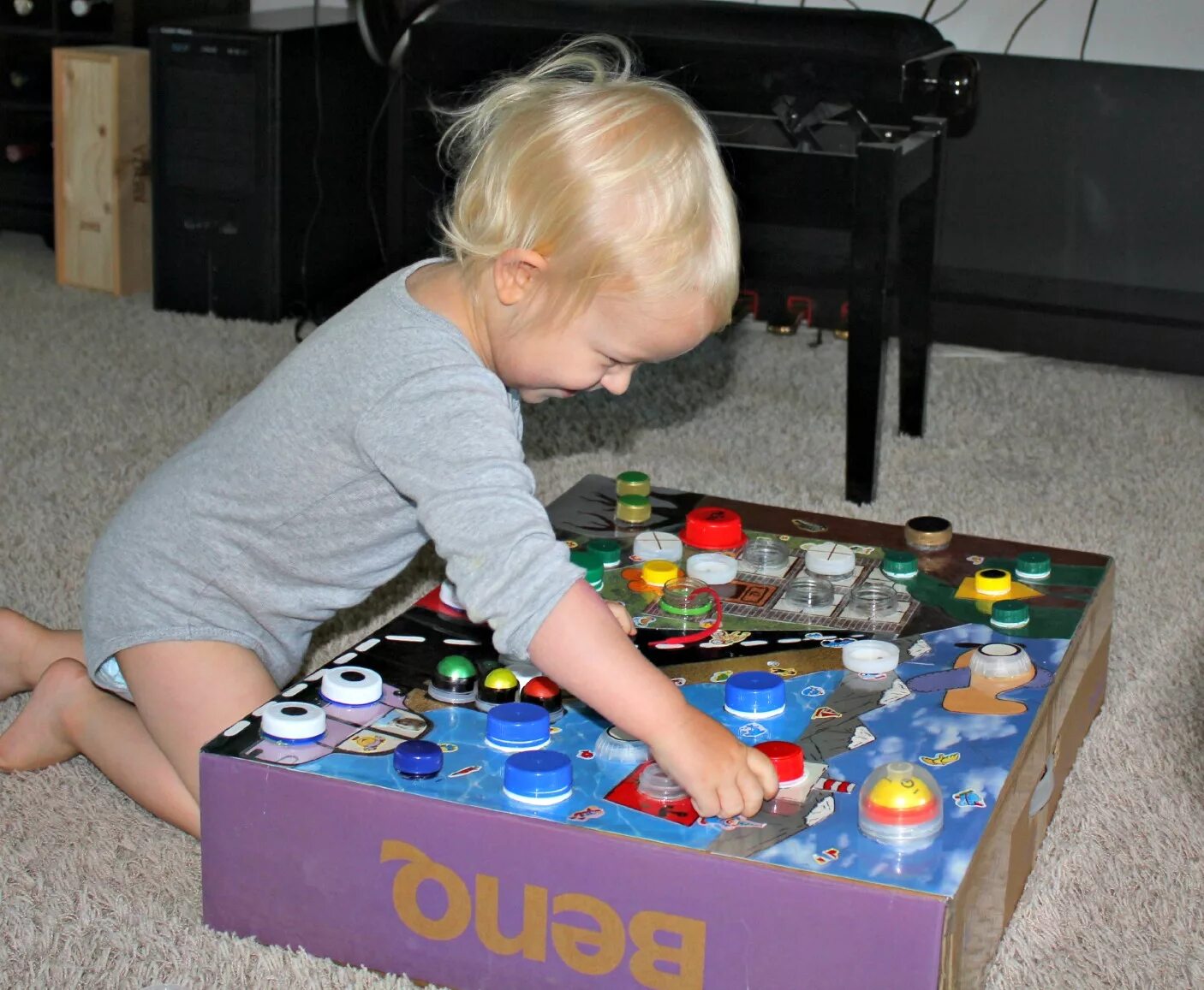 Игры монтессори для детей своими руками. Развивающие поделки. Игры сделай игрушку. Игры сделай игрушку. Развивающие игрушки своими руками.