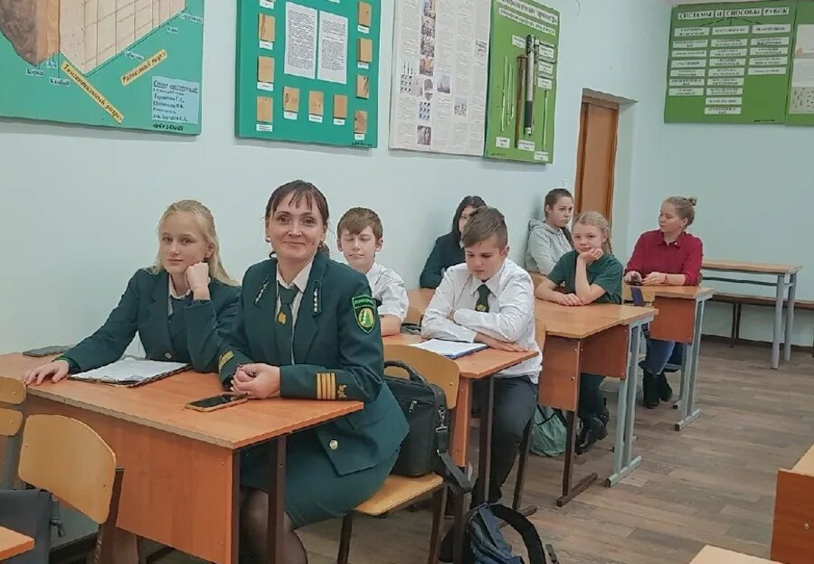 Белозерская школа интернат. Дети белолозерской школы. Белозерская школа искусств вологодская область. Коррекционная школа белозерск. Вологодская кадетская школа интернат им белозерского полка.