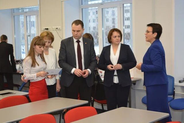 161 школа открытие. Открытие школы зеленогорск. Школы в деме уфа. 161 школа открытие. 161 школа открытие.