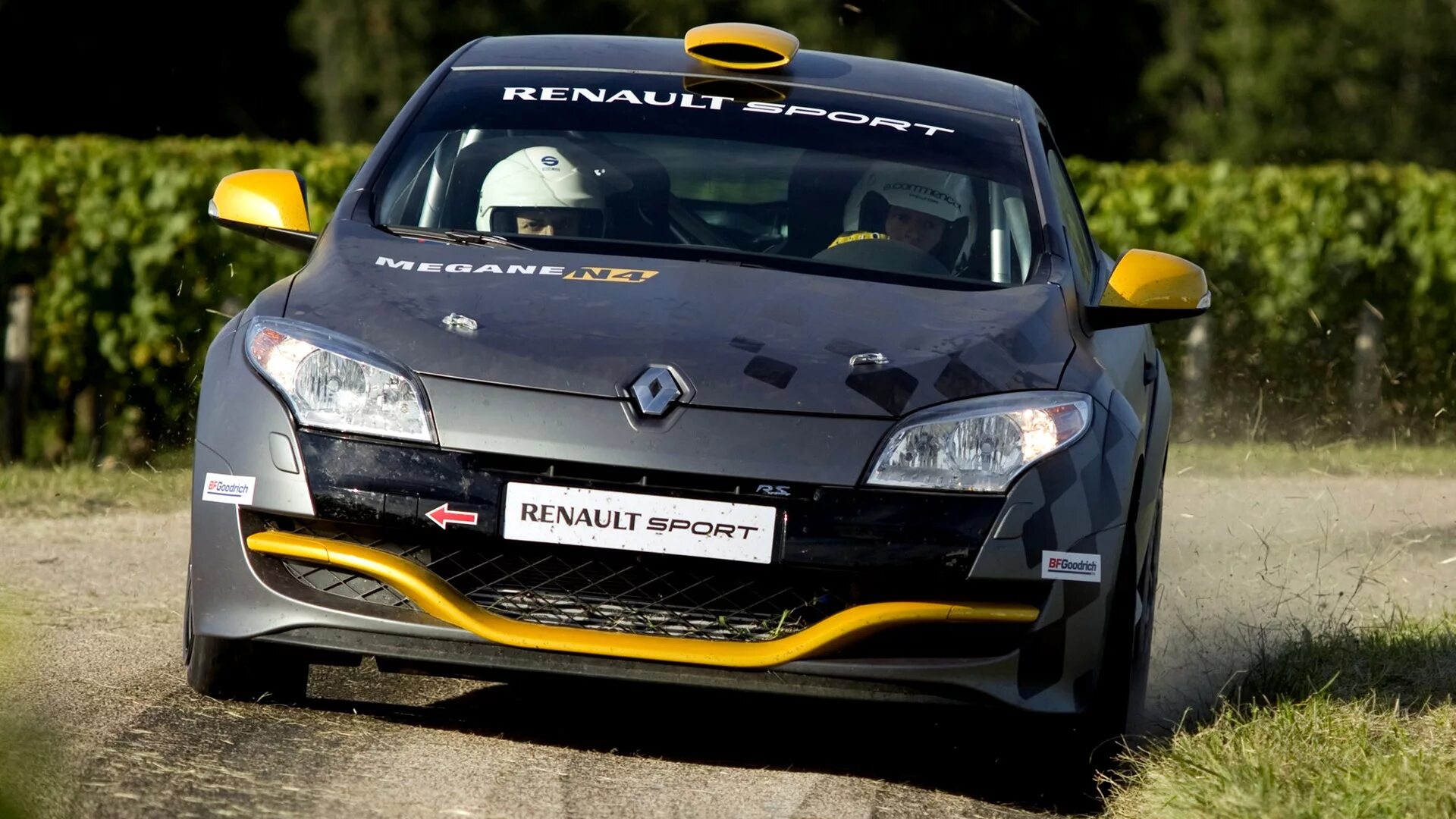 Т668ум69 рено. Рено Меган 3 ралли. Renault Sport car 2011. Renault Sport Plate. Mid 233 Renault Рено.