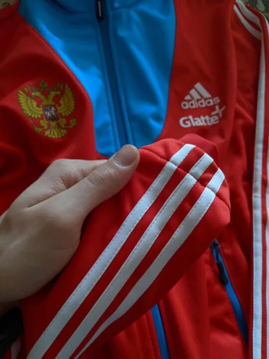 Адидас сборная россии. Костюм adidas сборной России. Балидас сборная России 2010. Кофты adidas сборной России.