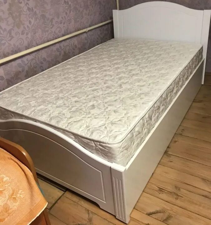 Авито волжский кровати. Авито волжский кровати. Кровать фиеста 120. Кровать б/у оббитая тканью. Кровать волжский.