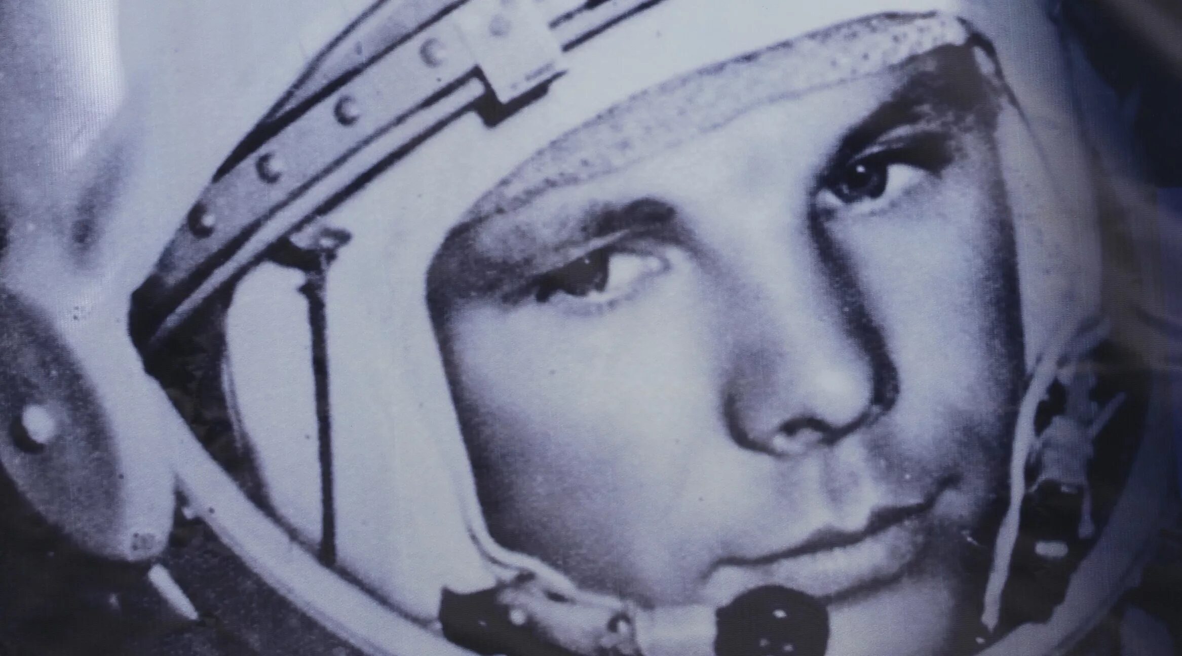 Первый космонавт видео. Гагарин первый полет в космос. 1961 Гагарин в космос.