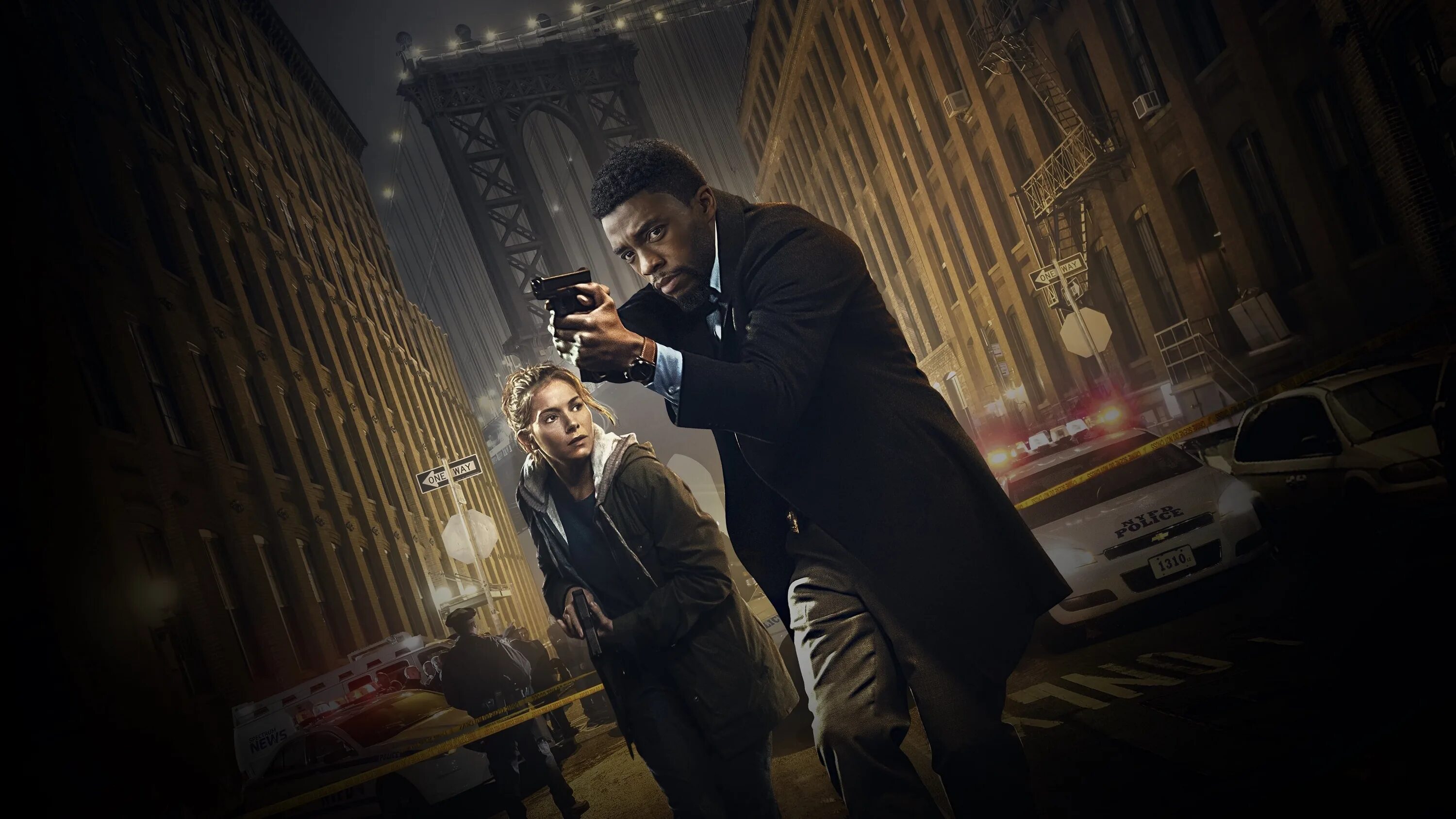 Мост 21. 21 мост фильм. 21 bridges (2019). 21 мост фильм 2019 постер. манхэттен фильм 2019.