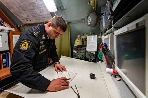 Служащий на подводной лодке
