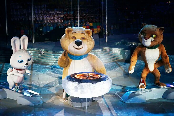 Маша и медведь олимпийская наб 9 1. Олимпийский мишка 80. Олимпийский Медвежонок Сочи 1980. Олимпийский мишка Сочи 2014 символ. Сочи Олимпийский мишка 1980.