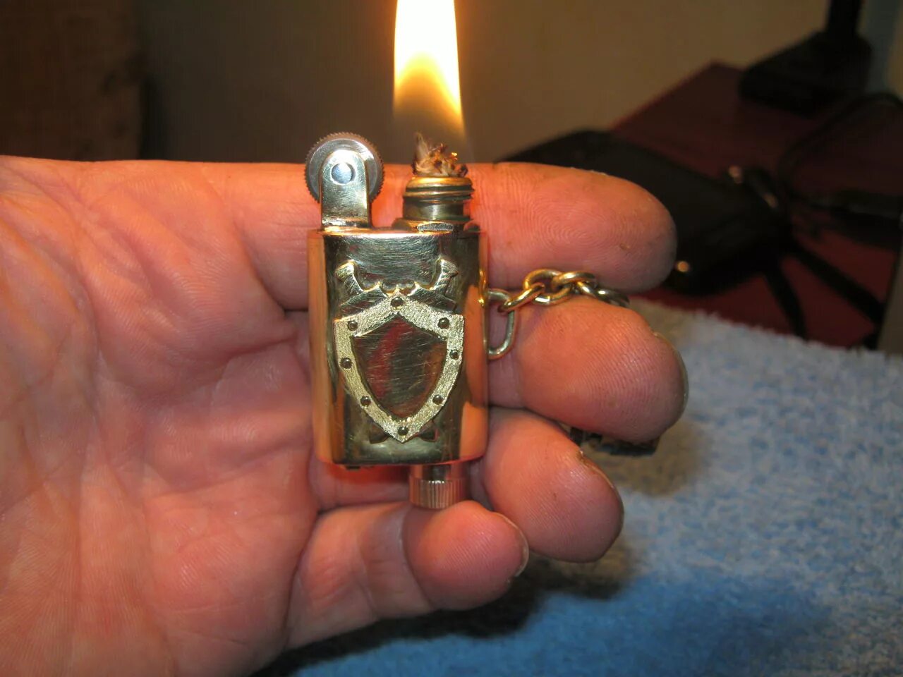 Зажигалка из гильзы. Необычные бензиновые зажигалки. 62. Бензиновая зажигалка к98. Зажигалка из гильзы 7.