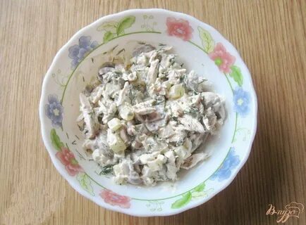 Царский с курицей и шампиньонами