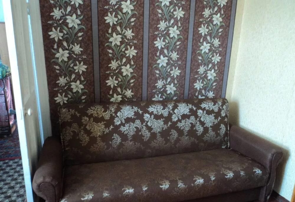 Липецкая область елец ул коммунаров 103в. Снять квартиру в ельце посуточно. Снять квартиру в ельце на длительный срок. Коммунаров 127 в елец. Снять квартиру в ельце на длительный срок однокомнатную.