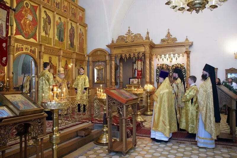 пантелеимон (лапшин ). храм пантелеймона великий новгород. отец михаил храм пантелеймона электросталь. храм пантелеймона целителя в батайске. липецкий собор расписание богослужений.