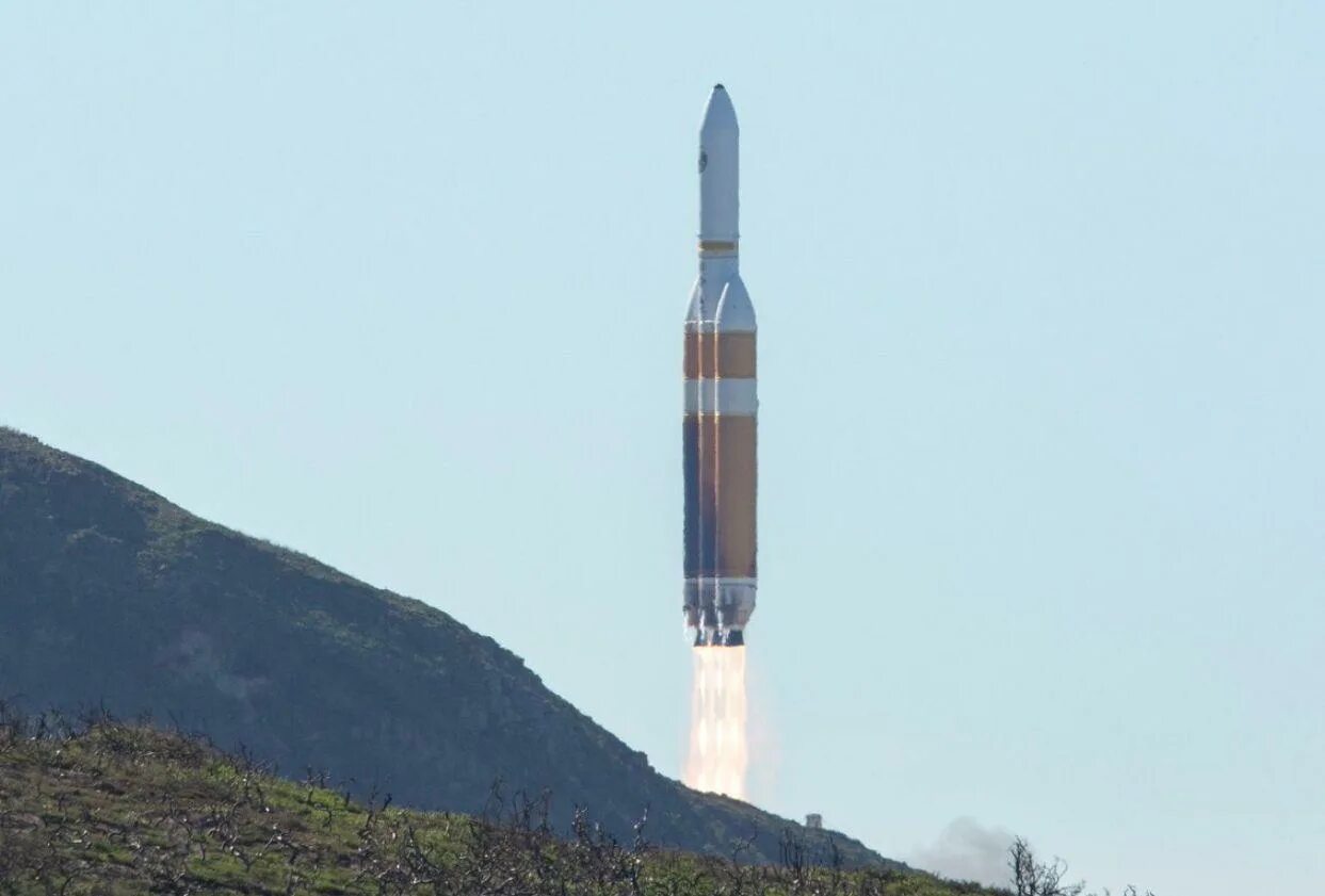 Delta 4. Delta 4 Heavy. Delta Heavy Rocket. Спутник Delta IV.