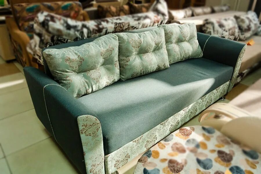 Магазин бюджетной мебели. Магазин кислород чита мебель. Фортуна мебель чита. Фартунамебель чита магазин. Мебельный салон фортуна.