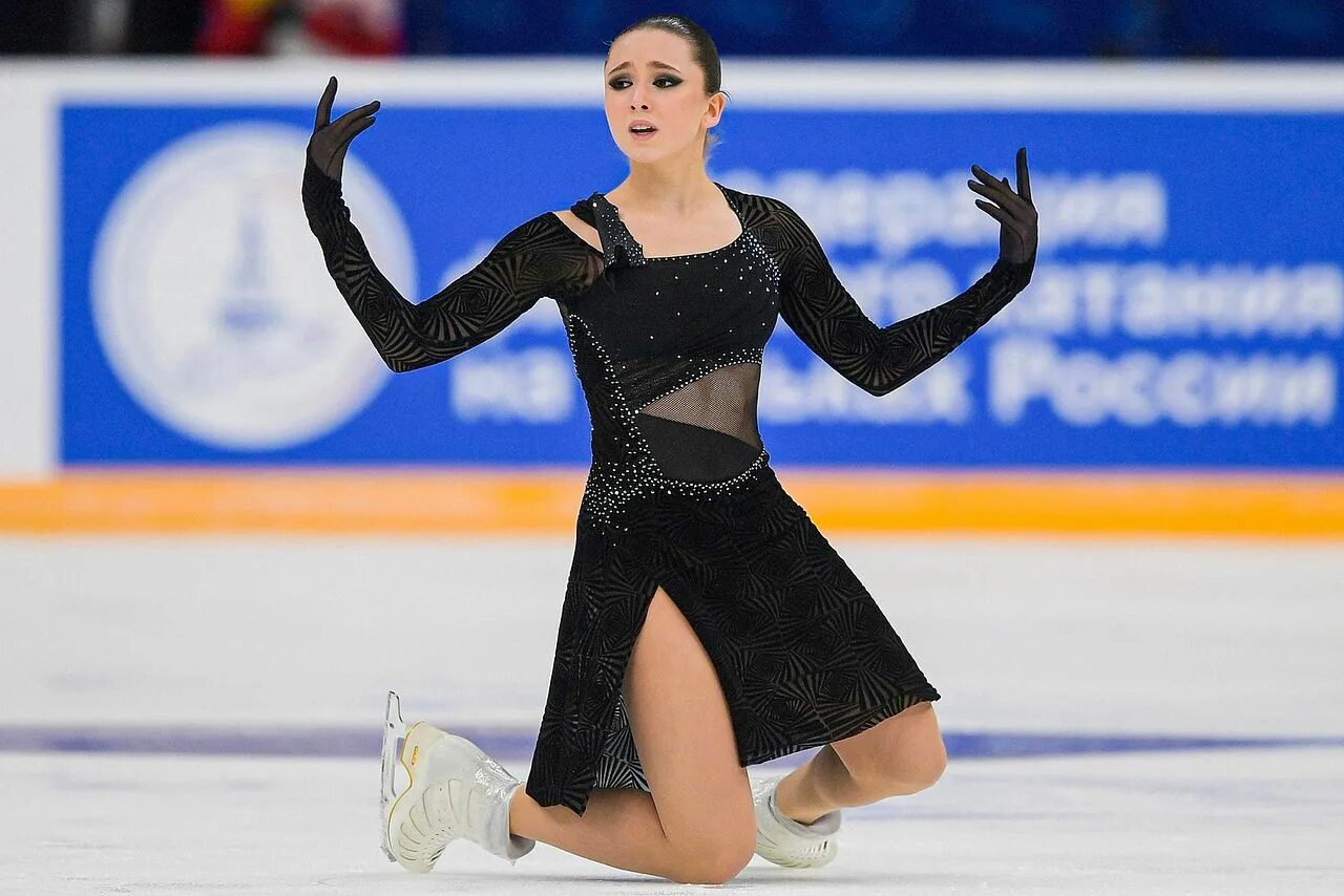 Валиева фигуристка тренер. Камила валиева 2025. тренер фигуристок тутберидзе.