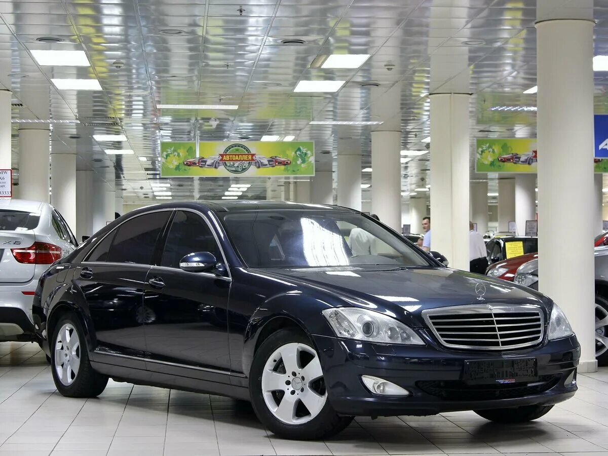 купить мерседес на авито. 5 306 л. 221 мерседес 2011 года. мерседес бенц s500 63. 500 машина мерседес.
