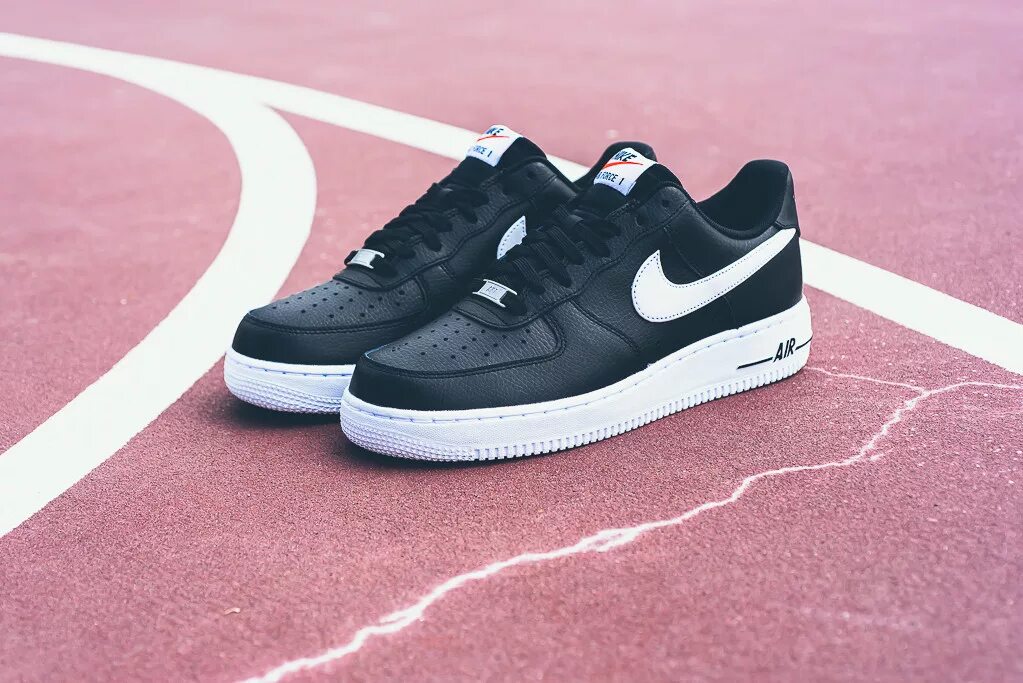 Найк 1 лоу. Nike Air Force 1 Low White Black. Nike Air Force 1 Low Black. Nike Air Force 1 Low. Nike Air Force 1 Low White Black Swoosh.