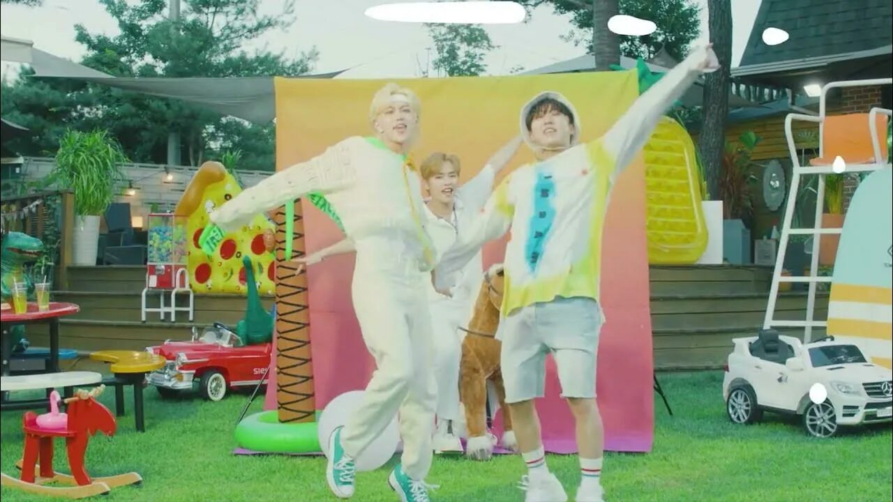 Stray kids surfin. Stray kids surfin фотосессия. Stray kids surfin. Stray kids surfin клип. Stray kids surfin.