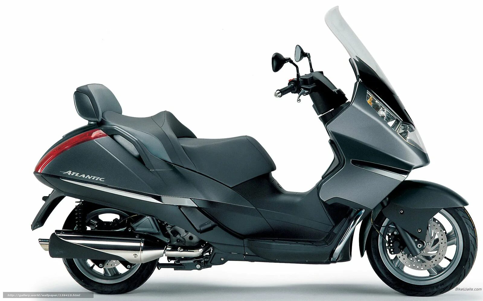 Макси скутер Априлия Атлантик 500. Скутер Aprilia Atlantic 500. Atlantic 500 скутер. Априлия Атлантик 500. Скутер априлия