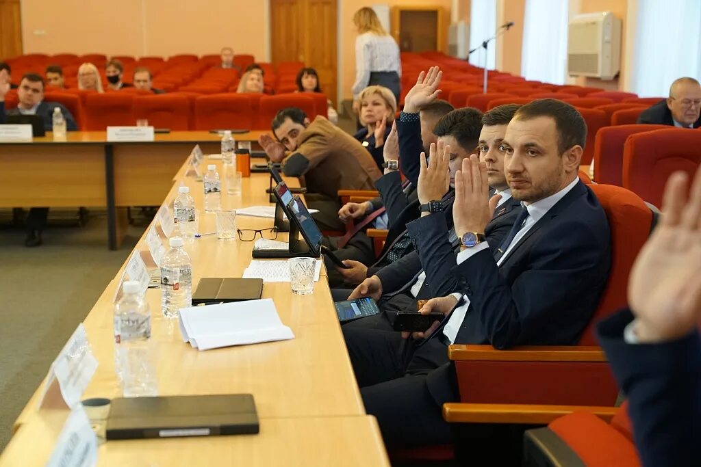 Депутаты хабаровской городской думы. Депутаты хабаровской краевой думы. депутат хабаровского края. депутат хабаровского района. депутаты хабаровска коло.