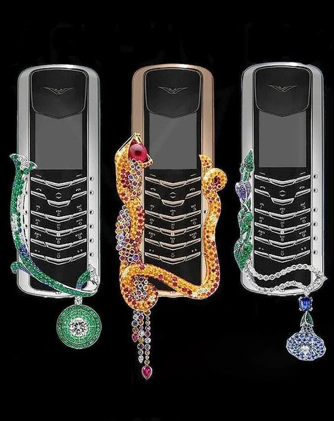 Какая самая дорогая связь. Vertu goldvish. Сотовая связь в рф регионы. Айфон за 1000000. Caviar iphone 11 pro discovery solarius.