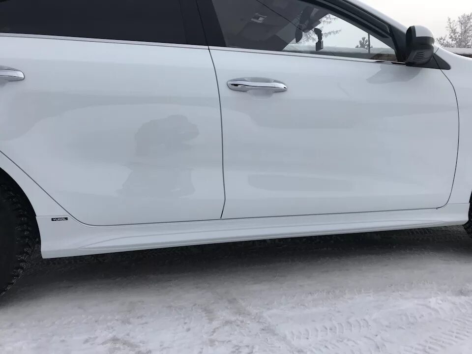 Накладки на пороги и лампы в ПТФ - KIA Rio (2G), 1,4 л, 2010 года тюнинг DRIVE2