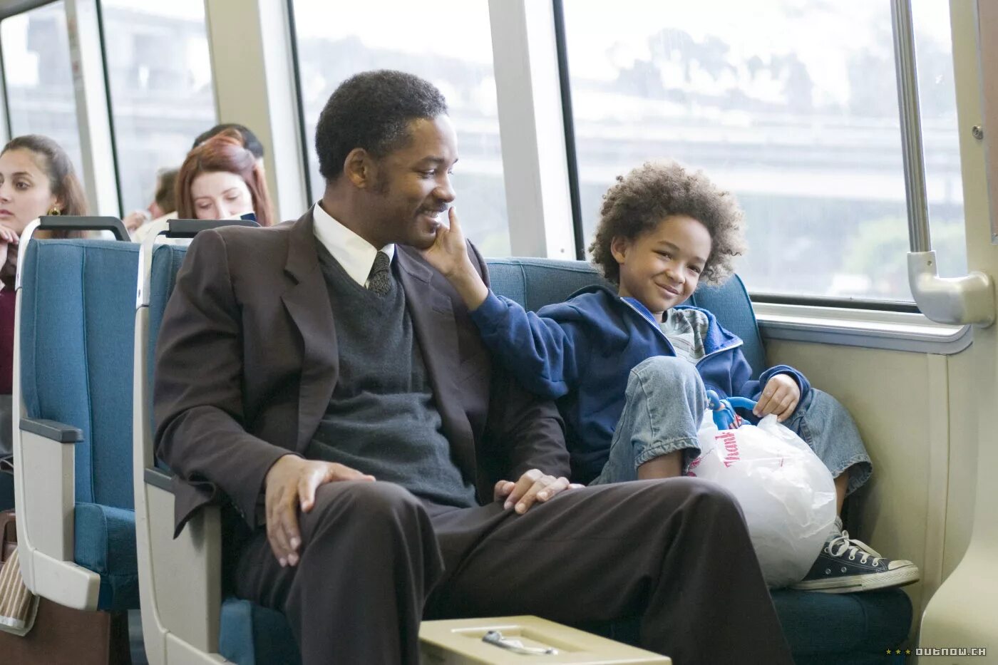 Гонится за счастьем. В погоне за счастьем (the Pursuit of Happyness), 2006. Уилл Смит в погоне за счастьем.