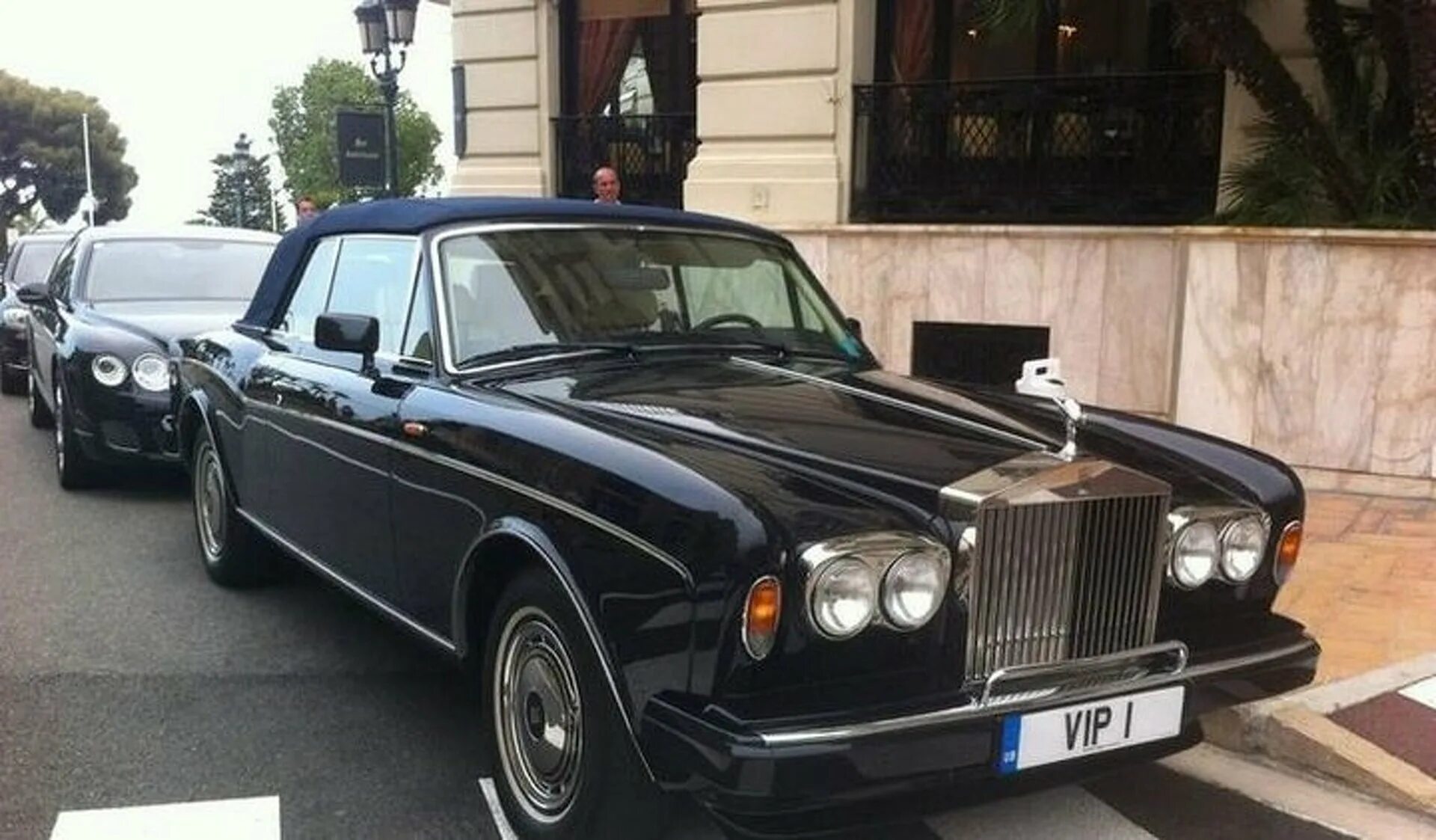 Rolls Royce Абрамовича. Дорогие автомобильные номера. Дорогие автономера. Номера авто 001.