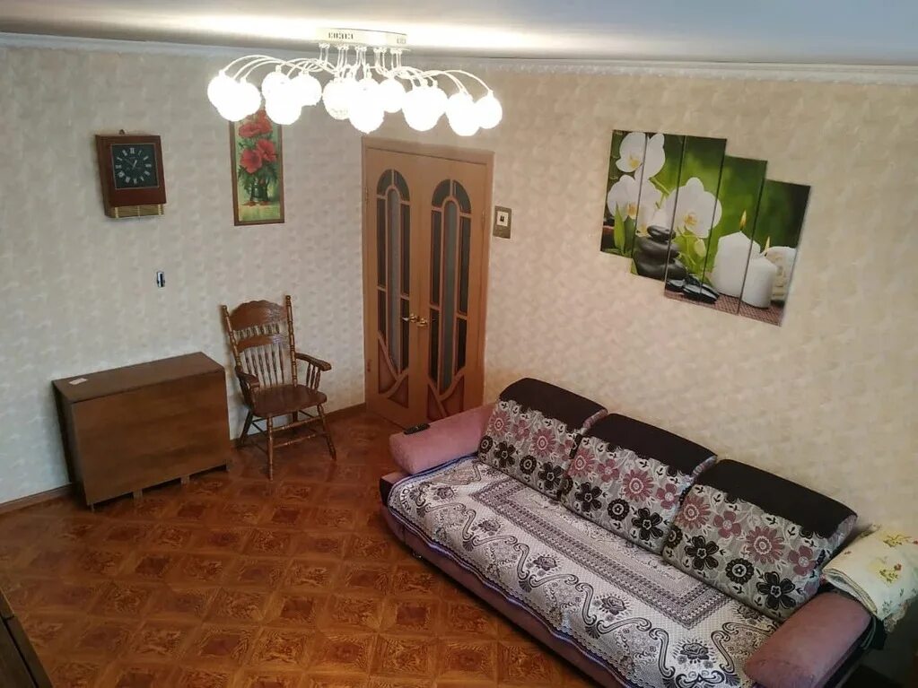 Квартира белозёрский московская область. Квартиры поселок белоозерский. Купил комнату молодежная 8 белоозерск. Молодежная д. Молодежная дом 8 белоозерский.