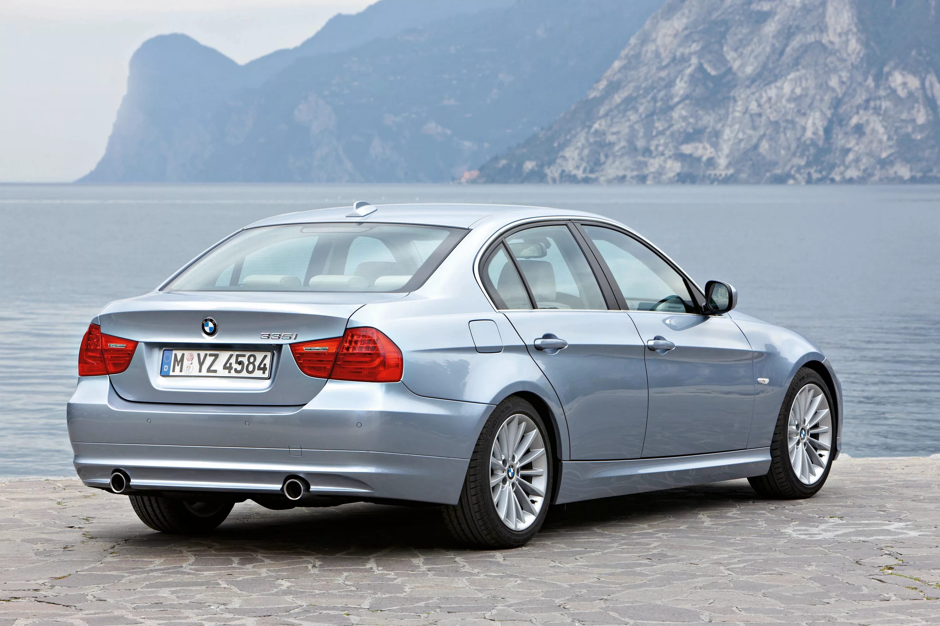 Бмв е90 рестайлинг. Бмв 3 седан 2008. bmw 3 e90 2009. bmw 3 e90 2008. bmw 5 series e90.