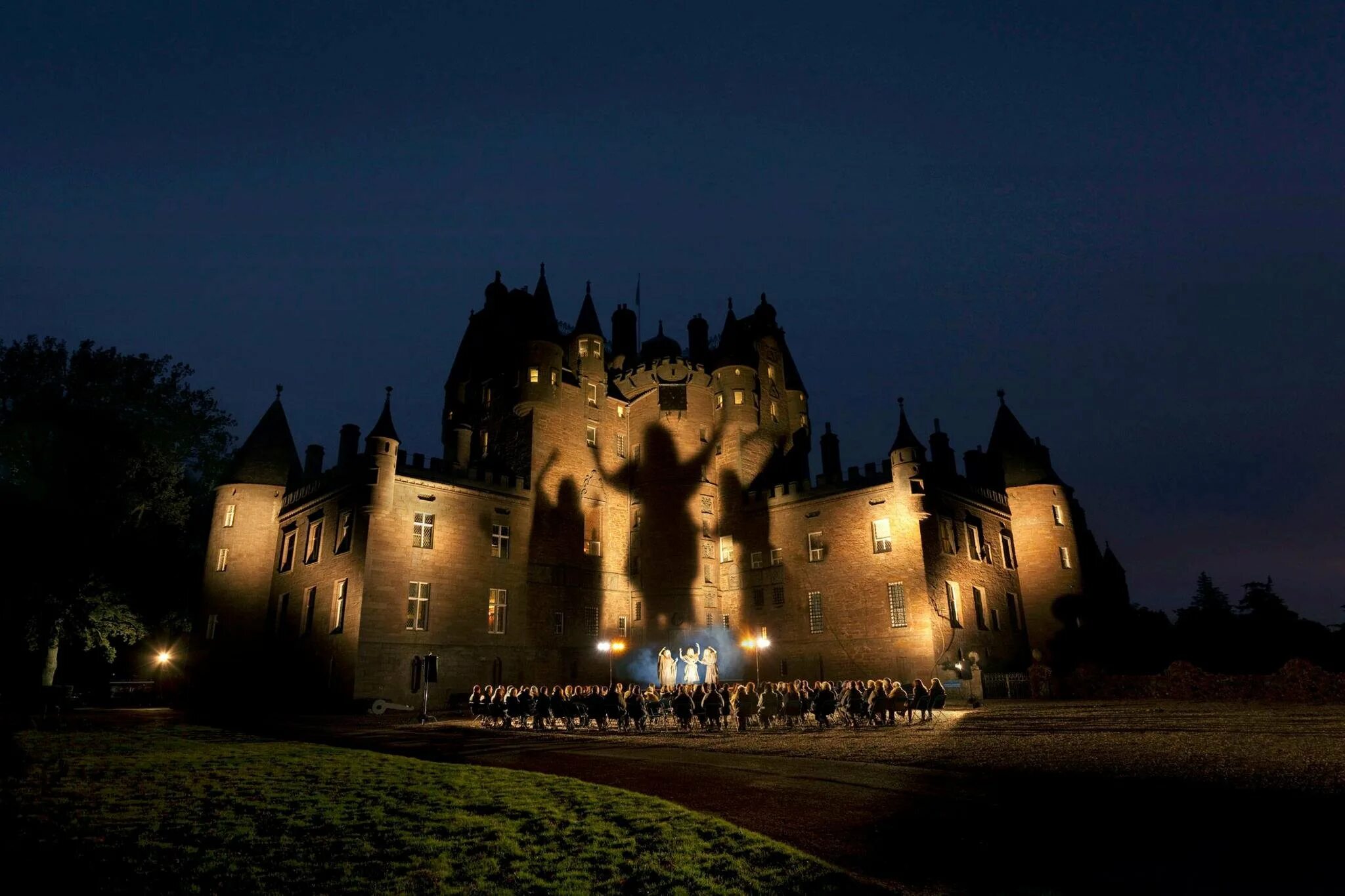 Замки Шотландии Гламис. Замок глэмисшотландии. Замок Глэмис. Глэмис замок, Великобритания. Загадочный замок