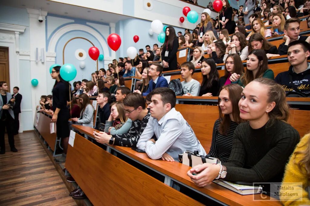 Топ юридических вузов. Московский институт Кутафина. МГЮА университет Москва. Вуз: МГЮА (университет им. о. е. Кутафина). МФЮА Кутафина Москва.