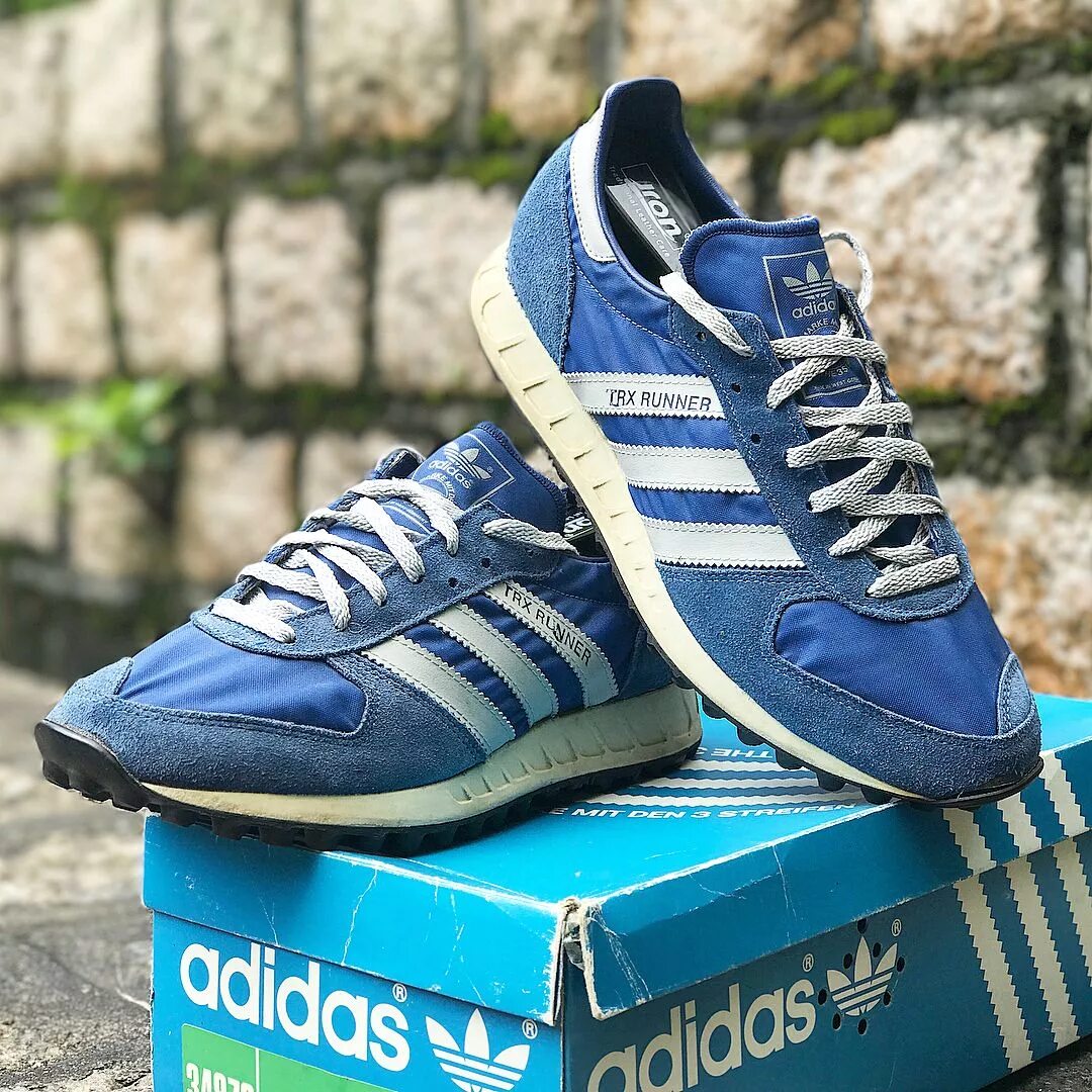 Adidas TRX Runner. Adidas TRX Spezial. Adidas TRX Runner красные. Адидас TRX Vintage. Адидас раннер