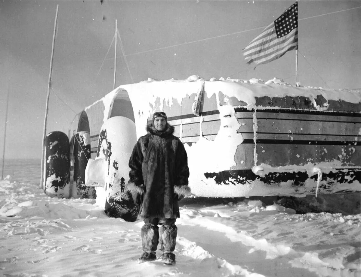 Вездеход антарктический Snow Cruiser. Snow Cruiser 1939. Снежный крейсер Берда. Snow Cruiser 1958.