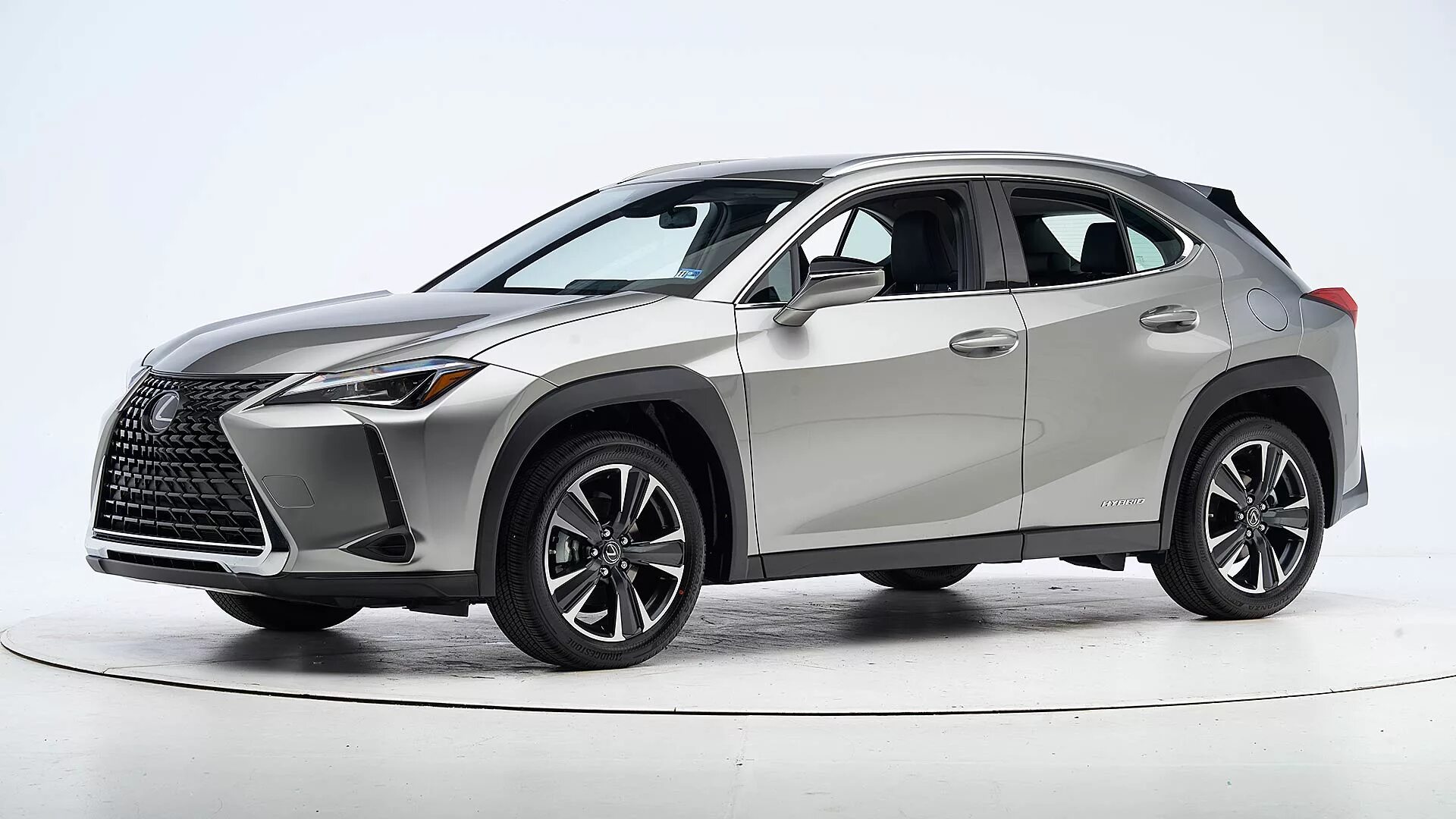 Лексус 2020 купить. Lexus UX 250h 2020. Лексус ух200 2020. Лексус кроссовер 2020. Лексус ух200 2021.