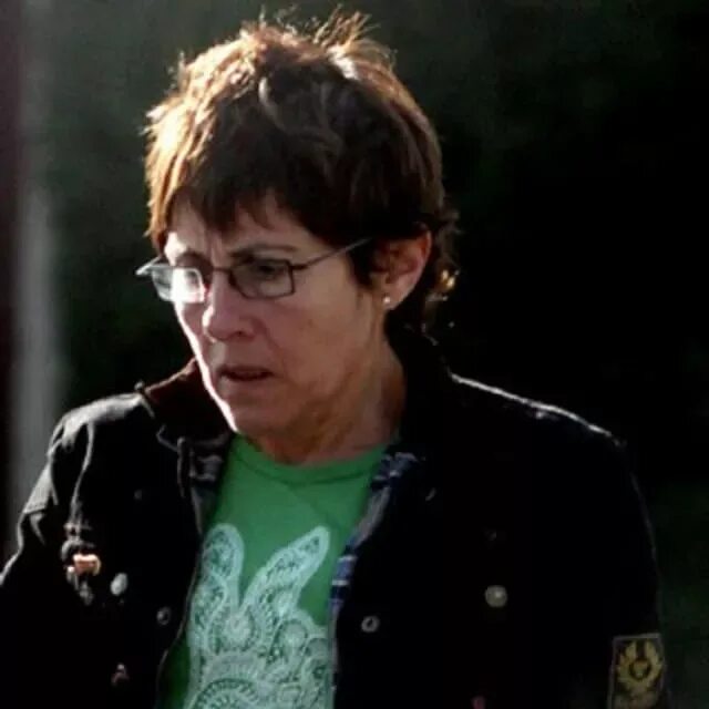 Jennifer green англия. Лори грин. Laurie green в контакте. Керри грин. Лори грин.