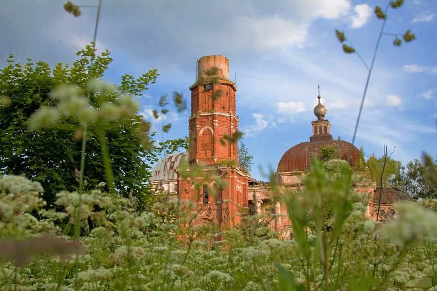 волоколамском районе. деревня михайловское волоколамского района. церковь теряево волоколамский район. свято-успенский иосифо-волоцкий монастырь. усадьба федоровское волоколамский район.
