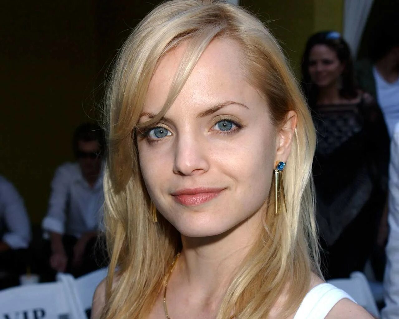 Мина сувари. Мина сувари в молодости. mena suvari в молодости. мена сувари в молодости. мина сувари молодая.