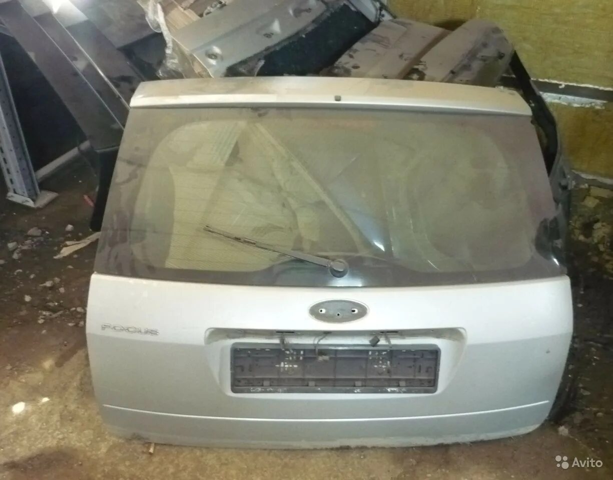 дверь багажника форд фокус s2. форд фокус 2 универсал задняя крышка. крышка багажника форд фокус 2 универсал. задняя дверь форд фокус 2 универсал. крышка багажника форд фокус 2 универсал рестайлинг.