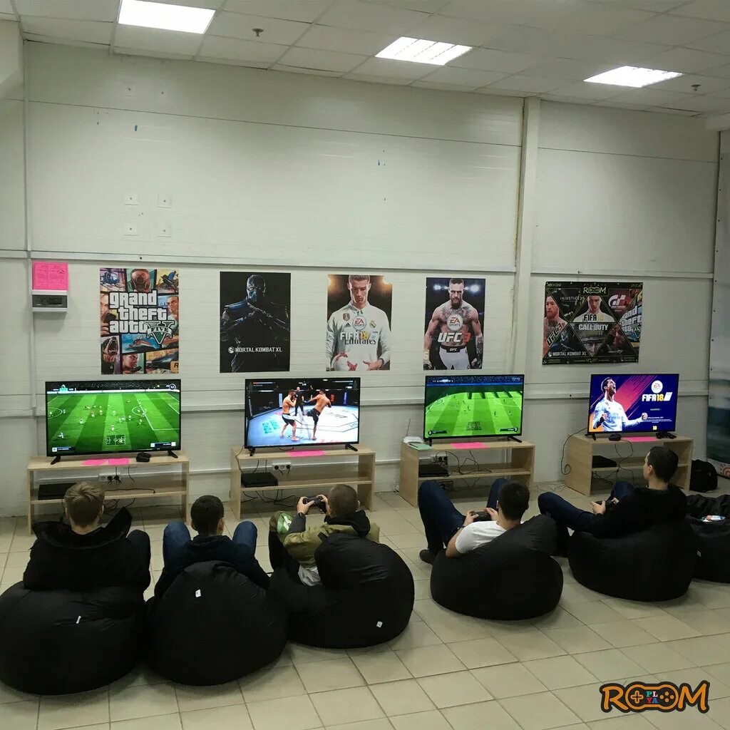 гостиница лидер старый оскол. рум старый оскол. рум старый оскол. дизайн компьютерного клуба. старый компьютерный клуб.