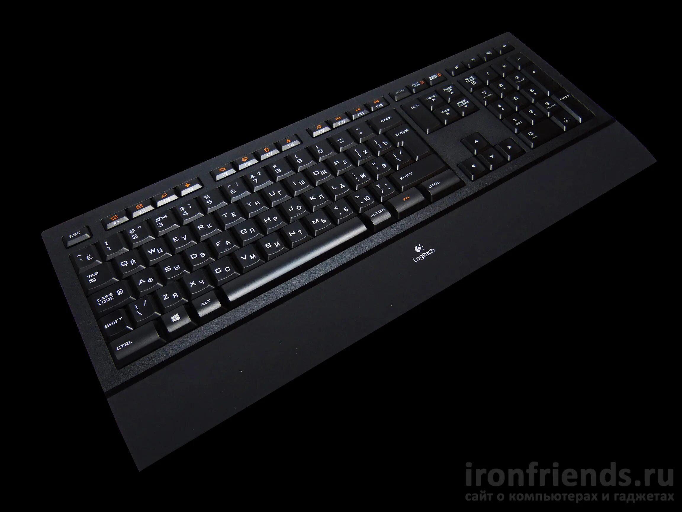 Logitech illuminated keyboard. Logitech k740 illuminated. Illuminated keyboard. Logitech k740 illuminated. Logitech wireless illuminated k800.