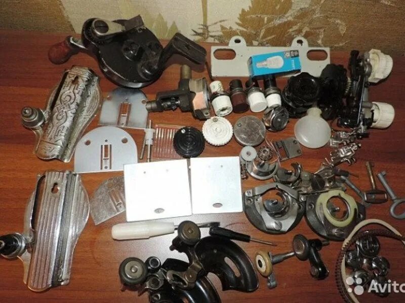 Магазин запчастей для швейных машин. Авито швейная машина запчасти. Продаю швейную машинку подольск. Авито швейная машина запчасти. Арирлик чайка ручной мишин цсена.