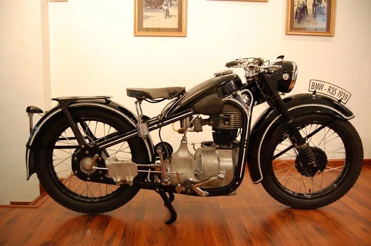 Мотоцикл bmw r12. Bmw r37 мотоцикл. Мотоцикл бмв р 12. Bmw r51 мотоцикл. Бмв р 17.