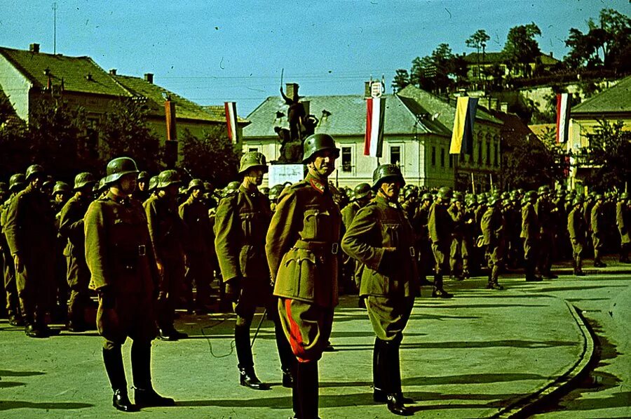 Войска Венгрии второй мировой. Армия королевства Венгрия. Гонвед венгерская армия. Армия Венгрии 1980.